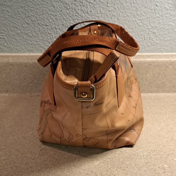 Alviro Martini Tote Bag - Picture 13 of 14